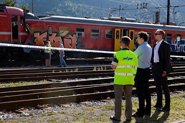 Minister Patrick Vlačič na prizorišču železniške nesreče Minister Patrick Vlačič na prizorišču železniške nesreče