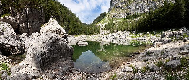 Črno jezero