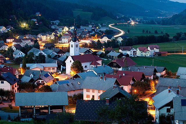 Fotografija občina Gorenja vas - Poljanje
