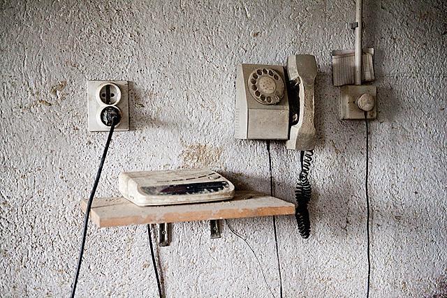 Telefon v delavnici