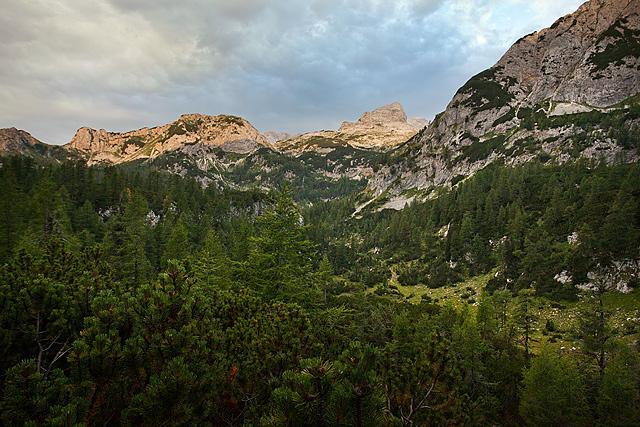 Malo polje pod Škednjovcem