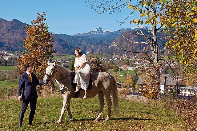 Lipicanec in Triglav poročno portretiranje