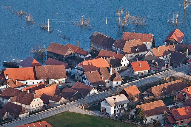 Poplavljena Planina